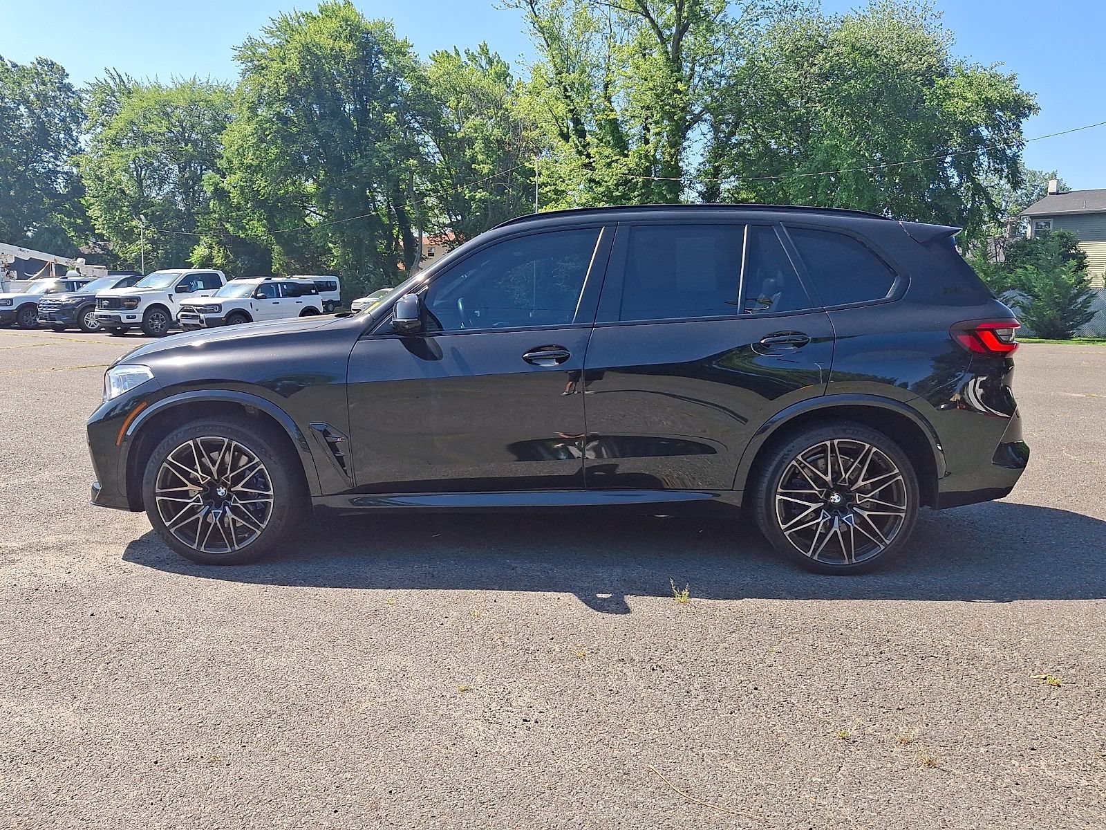 Used 2021 BMW X5 M w/ Competition Package AWD/4WD image 4