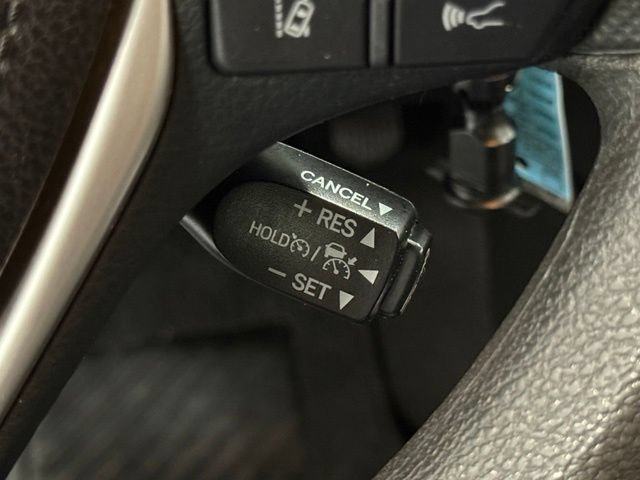Used 2019 Toyota Corolla LE FWD image 18