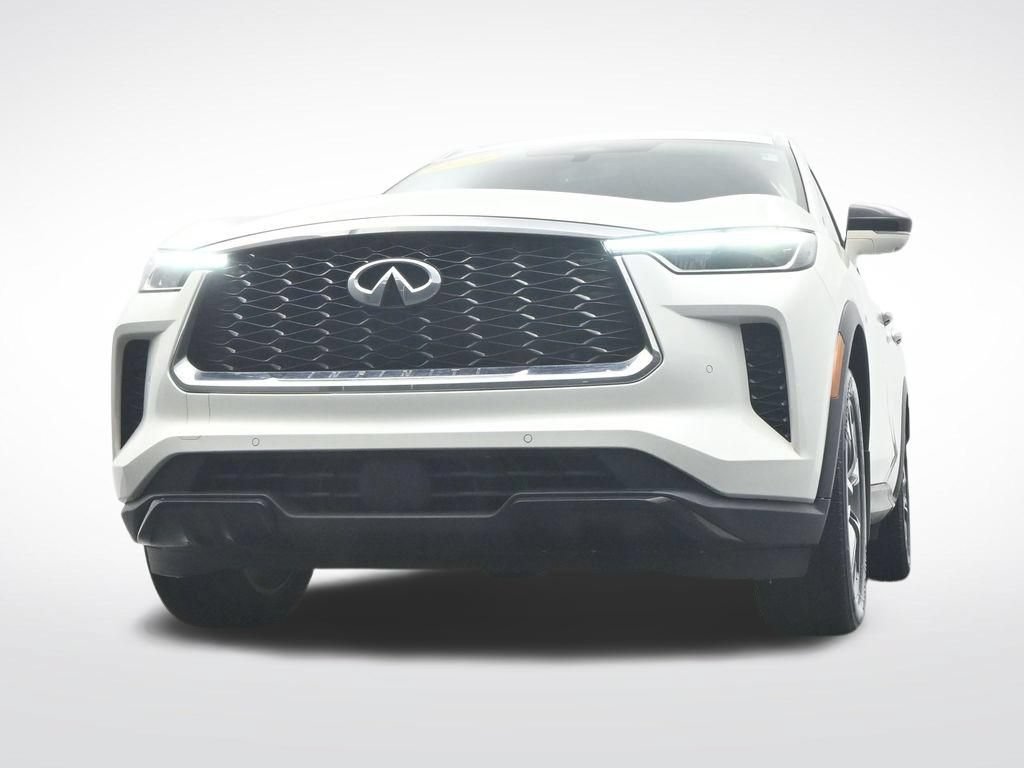 Used 2023 INFINITI QX60 Luxe w/ Performance Audio Package FWD image 42