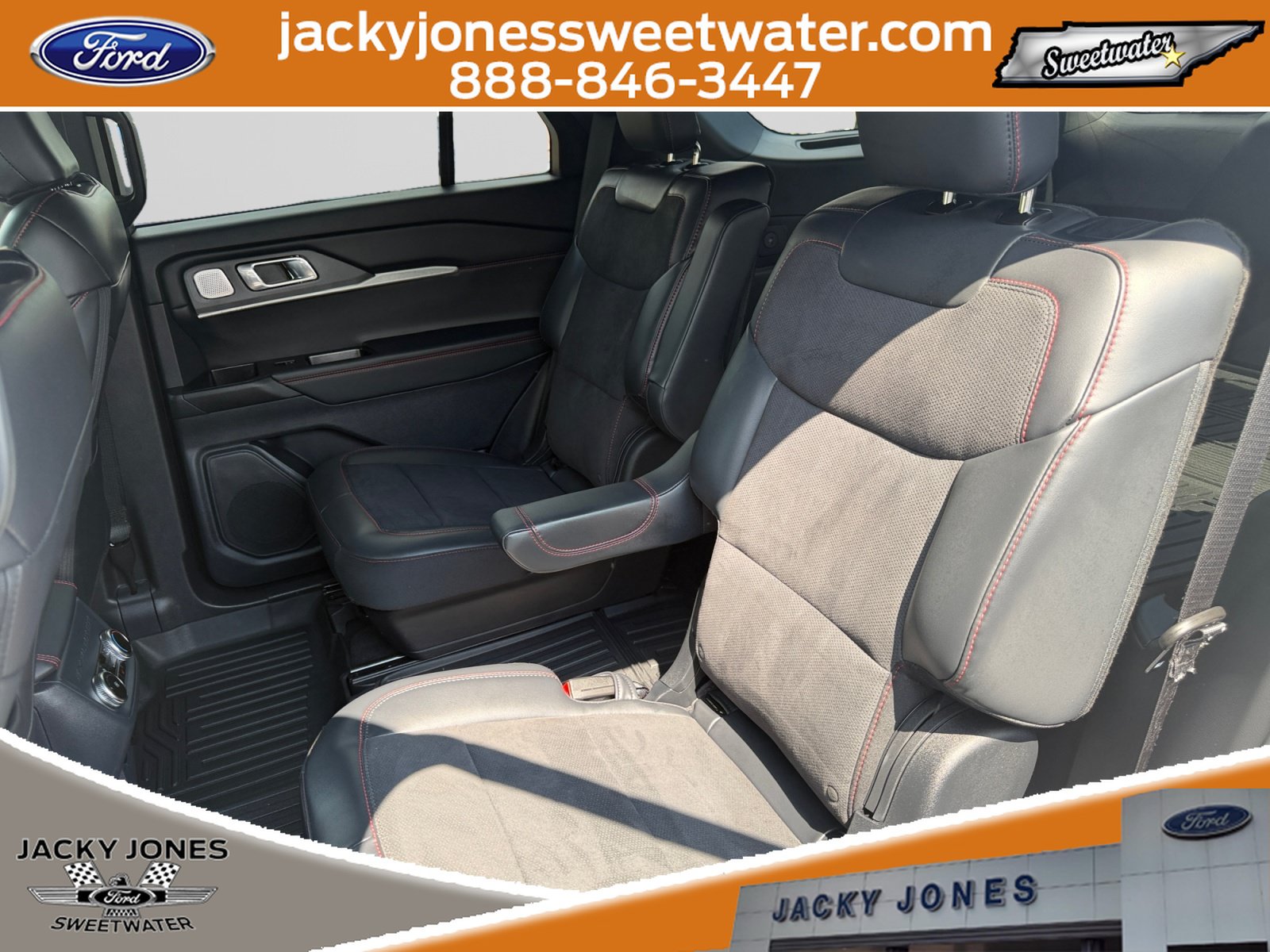 Certified 2025 Ford Explorer ST w/ Sun And Sound Package AWD/4WD image 13