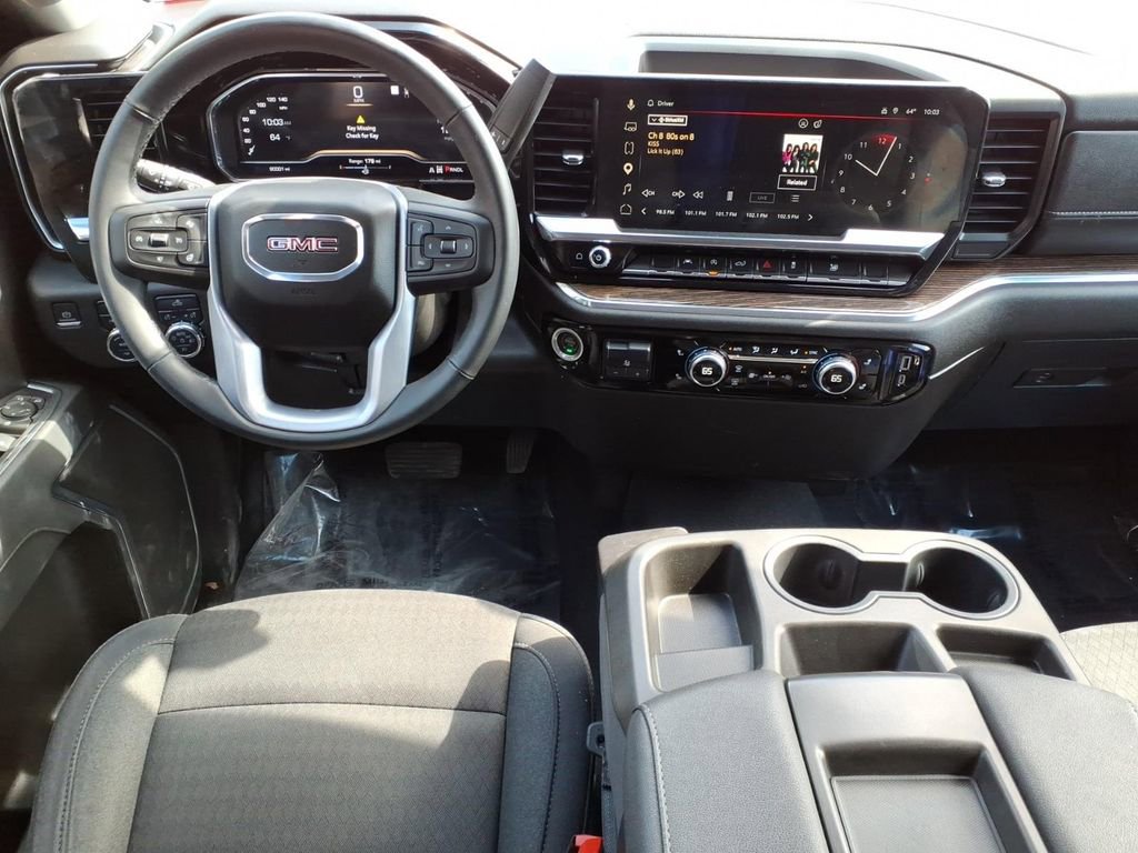 Used 2023 GMC Sierra 1500 Elevation AWD/4WD image 18