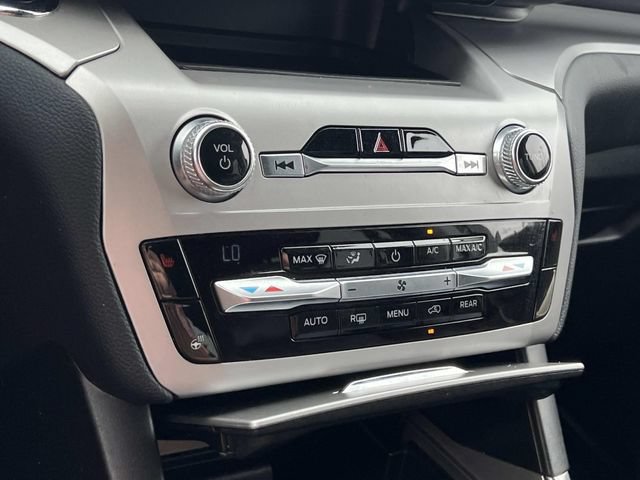 Certified 2020 Ford Explorer XLT w/ Equipment Group 202A AWD/4WD image 24