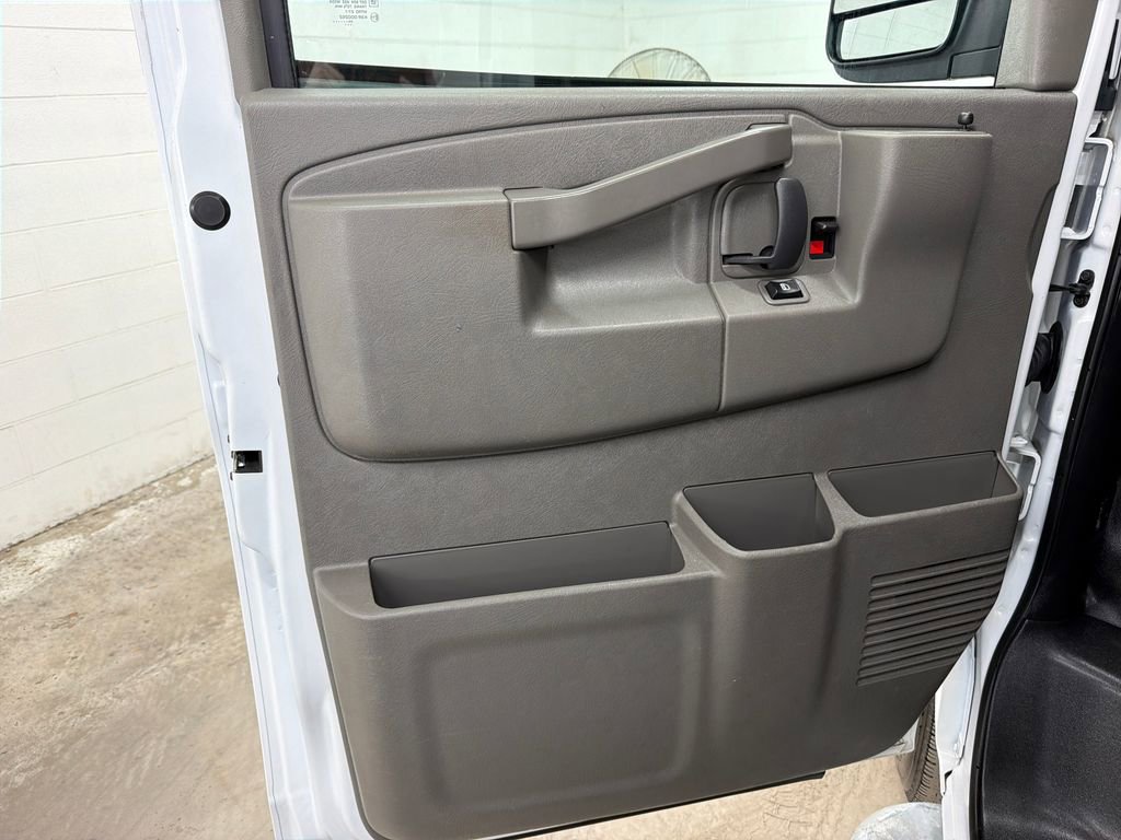 Used 2024 Chevrolet Express 2500 w/ Driver Convenience Package RWD image 30