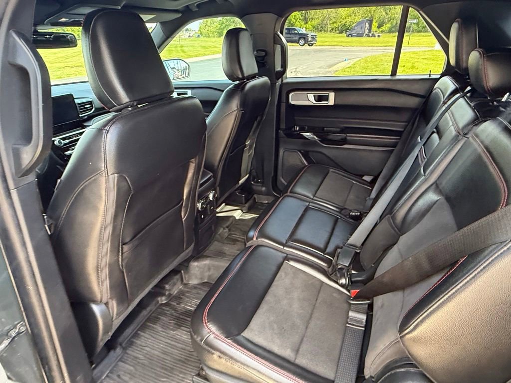 Certified 2022 Ford Explorer ST-Line AWD/4WD image 15
