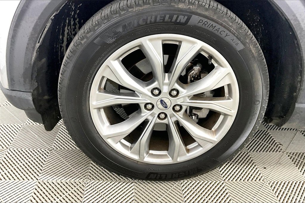 Certified 2024 Ford Explorer Limited image 7