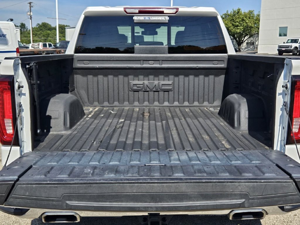 Used 2025 GMC Sierra 1500 SLT AWD/4WD image 11