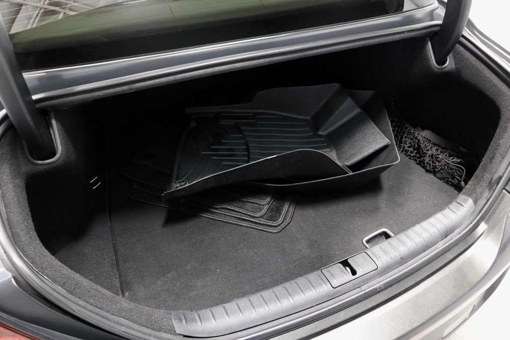 Used 2023 Genesis G70 2.0T image 16