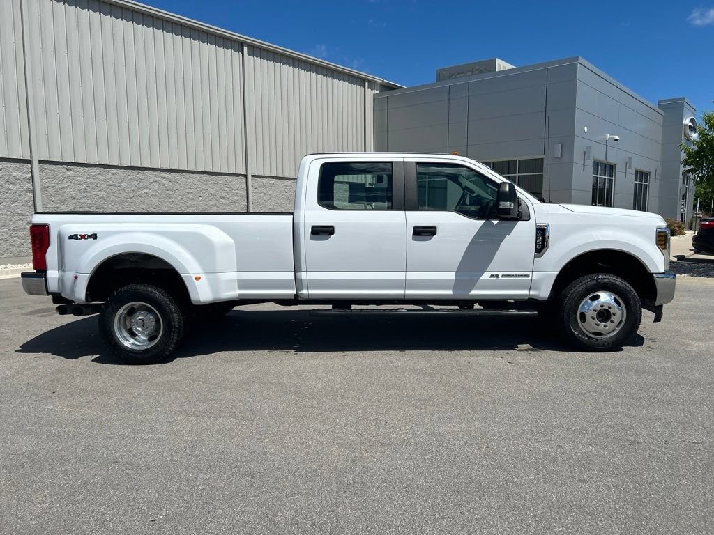 Certified 2019 Ford F350 XL w/ STX Appearance Package AWD/4WD image 6