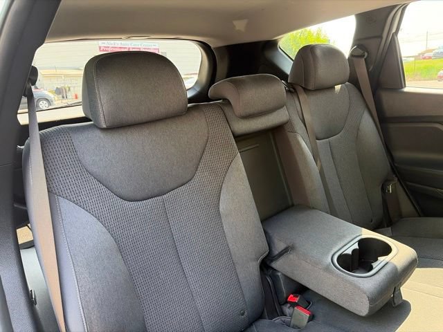 Used 2019 Hyundai Santa Fe SEL AWD/4WD image 34