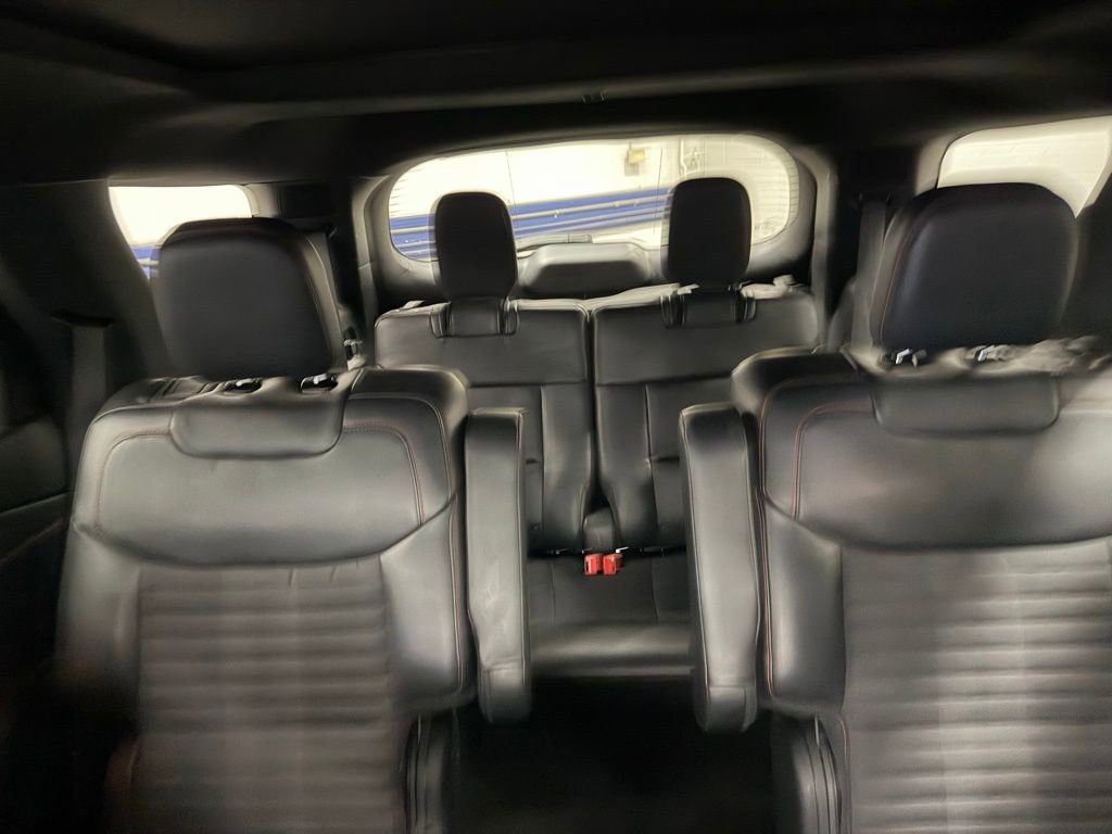 Certified 2025 Ford Explorer ST-Line w/ ST-Line Street Pack image 13
