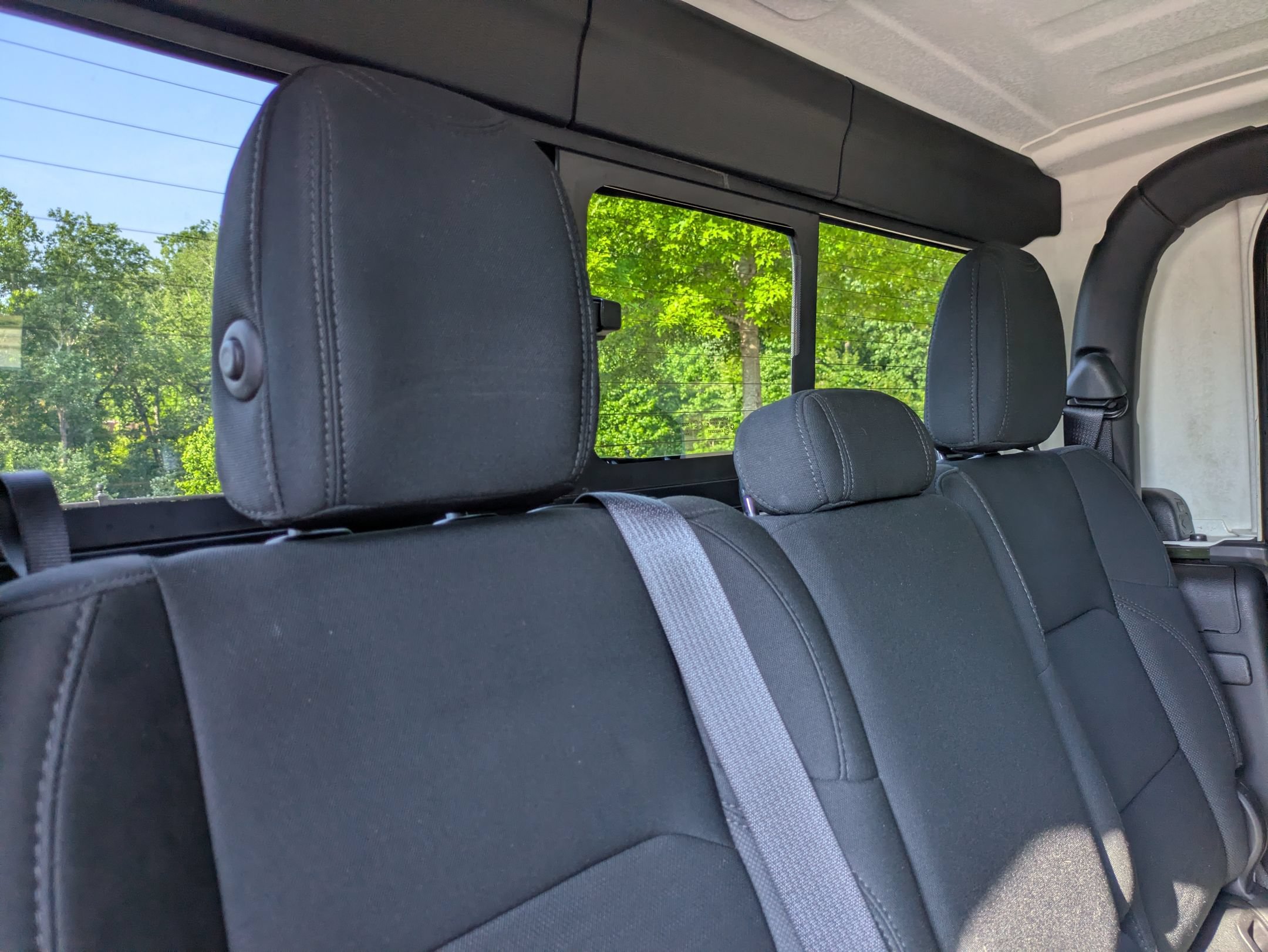 Used 2021 Jeep Gladiator Sport AWD/4WD image 39