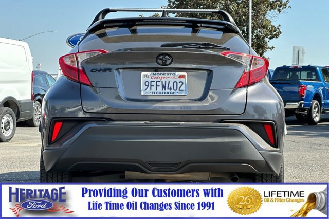 Used 2022 Toyota C-HR Nightshade image 5