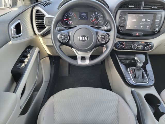 Used 2020 Kia Soul LX image 30
