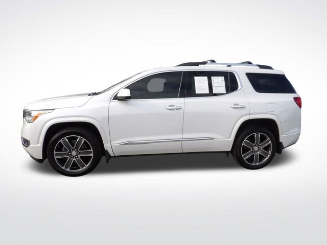 Used 2019 GMC Acadia Denali image 2