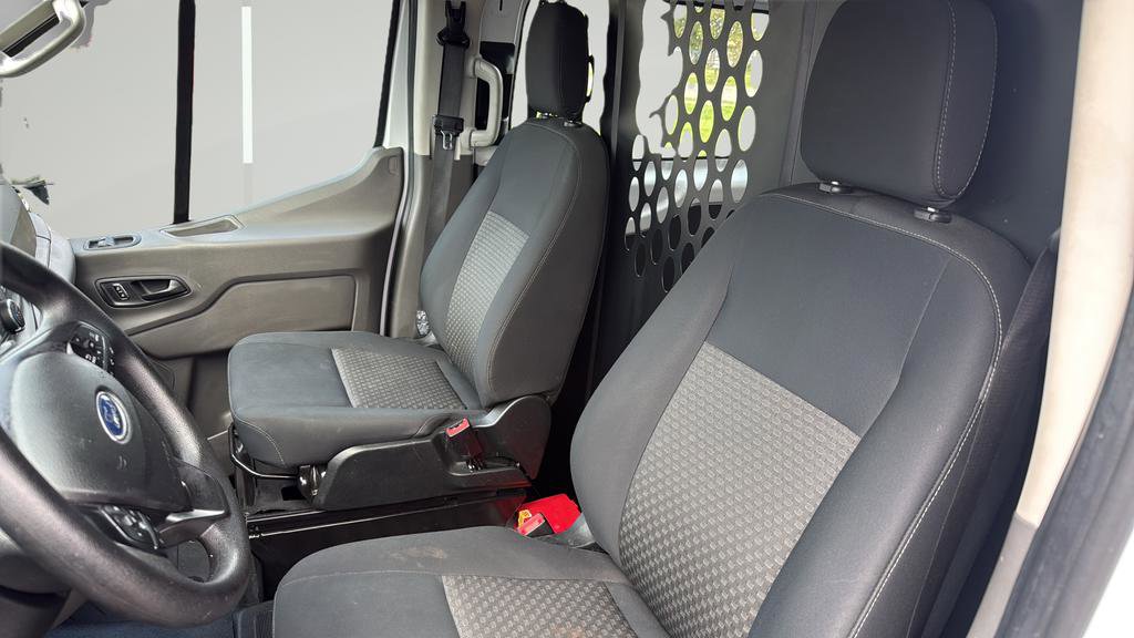 Certified 2025 Ford Transit 250 Low Roof w/ Exterior Upgrade Package RWD image 32