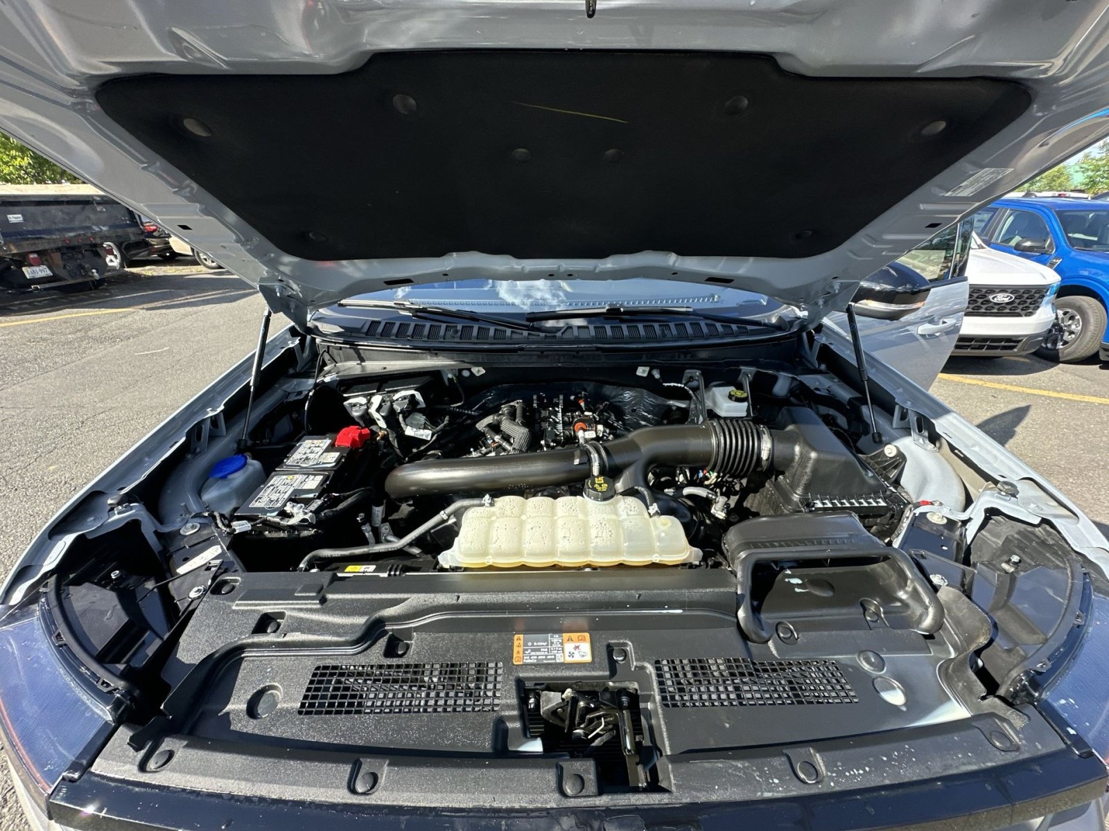 Certified 2025 Ford Expedition Tremor AWD/4WD image 37