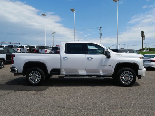 Used 2022 Chevrolet Silverado 3500 High Country w/ Z71 Off-Road Package AWD/4WD image 3