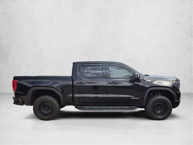 Used 2024 GMC Sierra 1500 AT4 w/ AT4 Premium Package AWD/4WD image 4