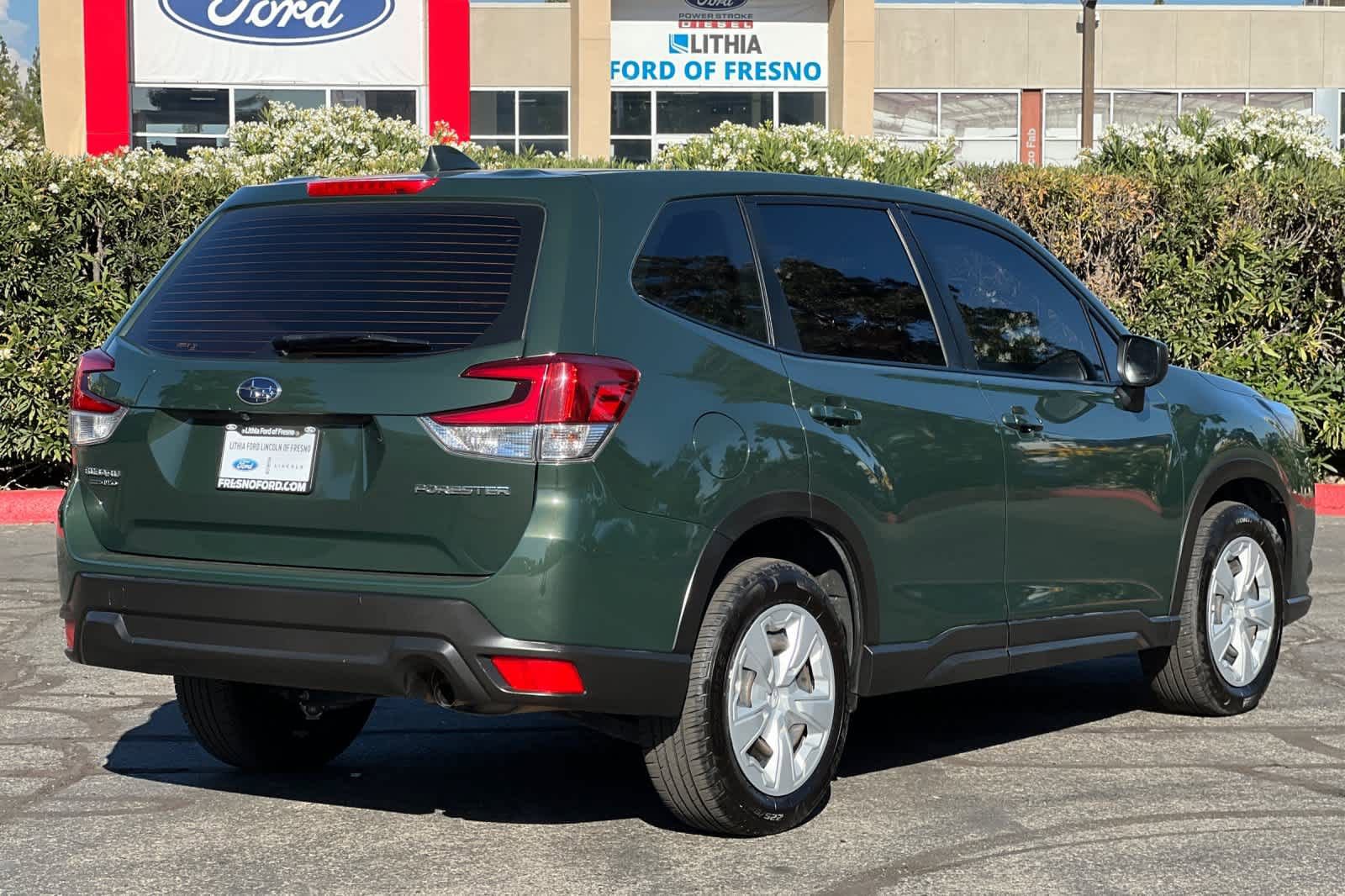 Used 2023 Subaru Forester AWD/4WD image 2