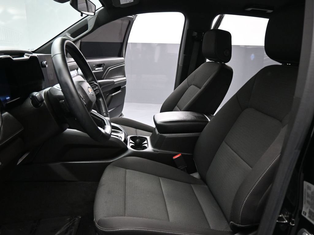 Used 2023 Chevrolet Colorado LT w/ LT Convenience Package image 37