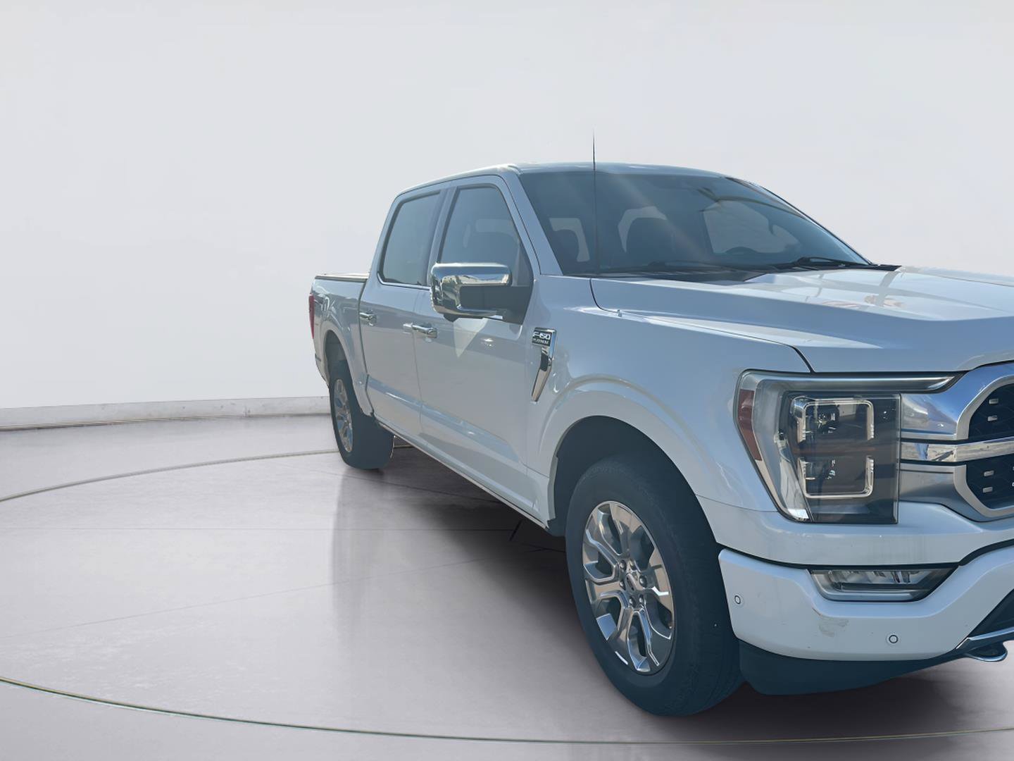 Certified 2022 Ford F150 Platinum w/ Equipment Group 701A High AWD/4WD image 5