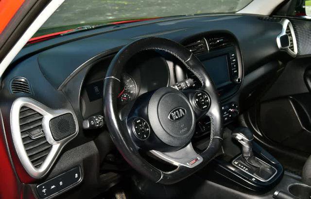 Used 2020 Kia Soul GT-Line image 17