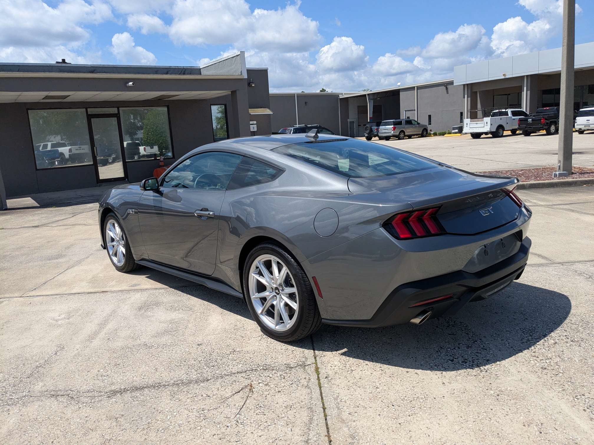 Certified 2025 Ford Mustang GT Premium RWD image 6