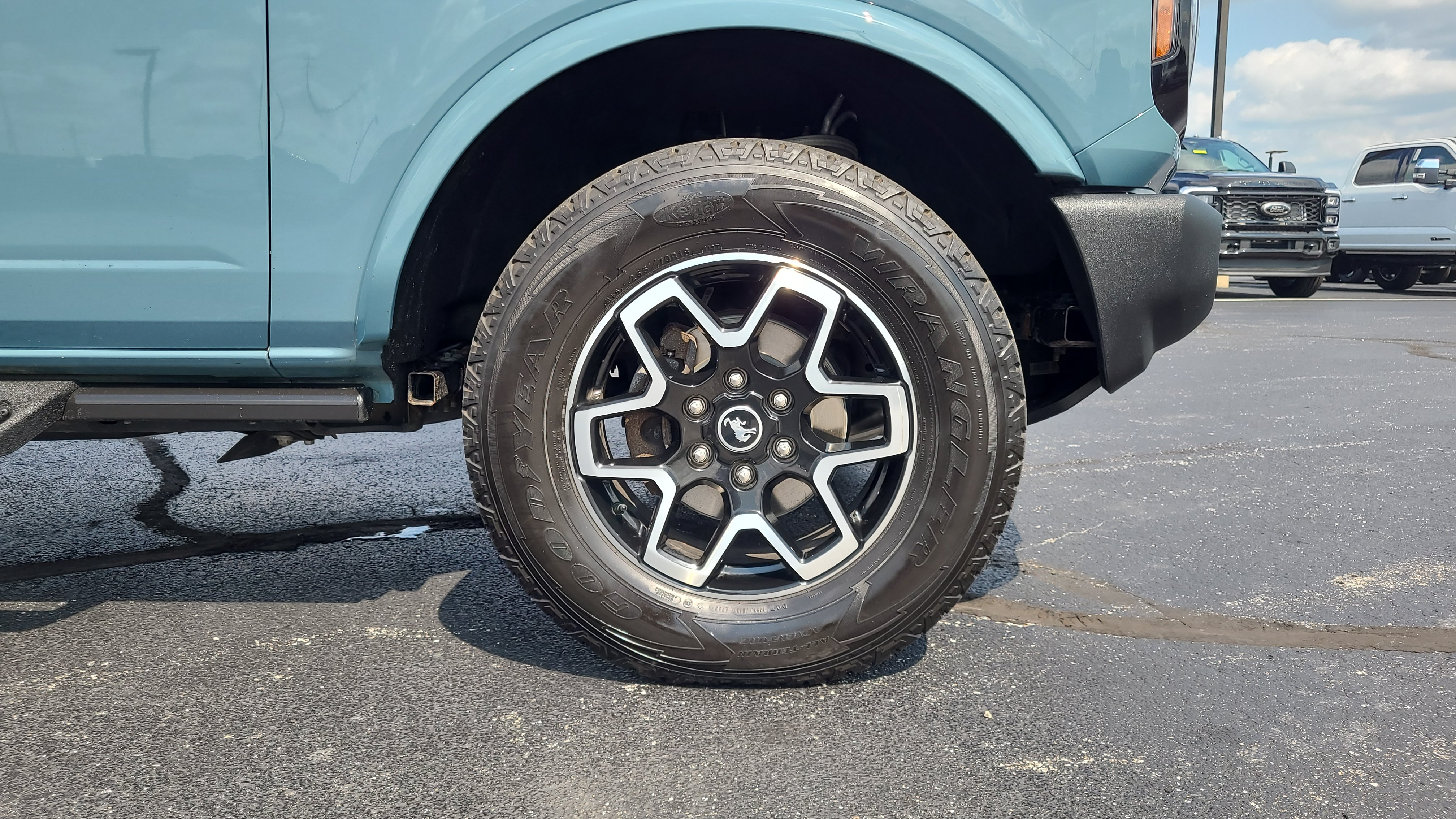Certified 2022 Ford Bronco Outer Banks AWD/4WD image 10