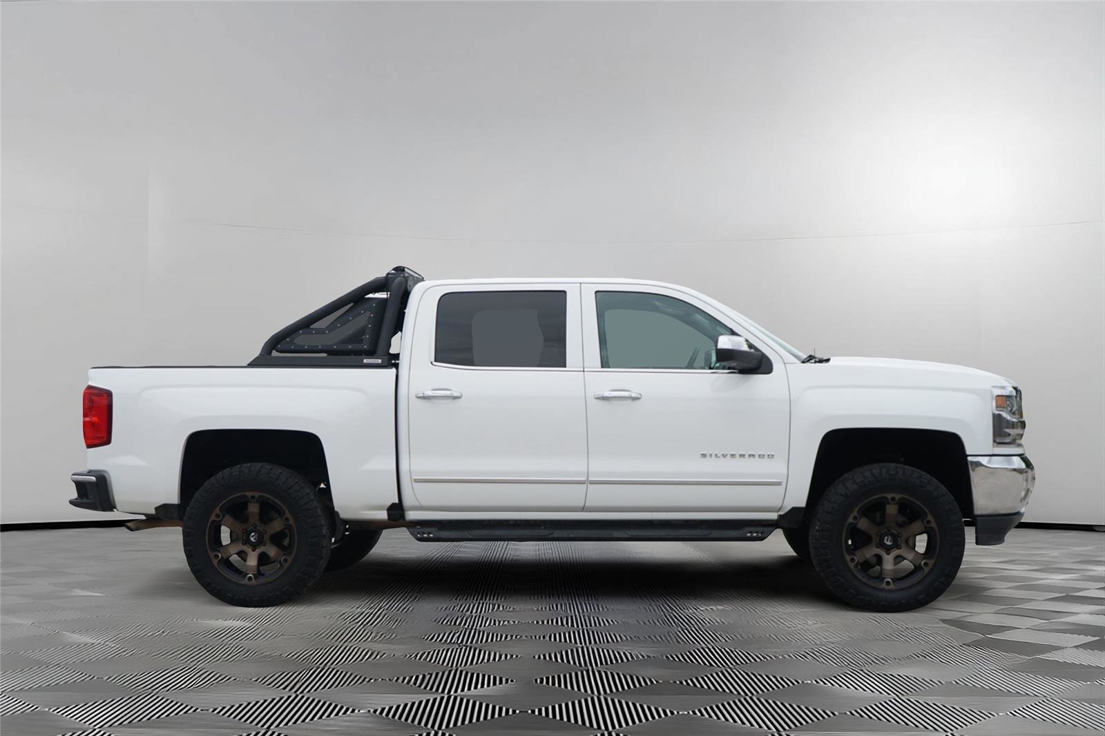 Used 2017 Chevrolet Silverado 1500 LTZ w/ Sport Package RWD image 4