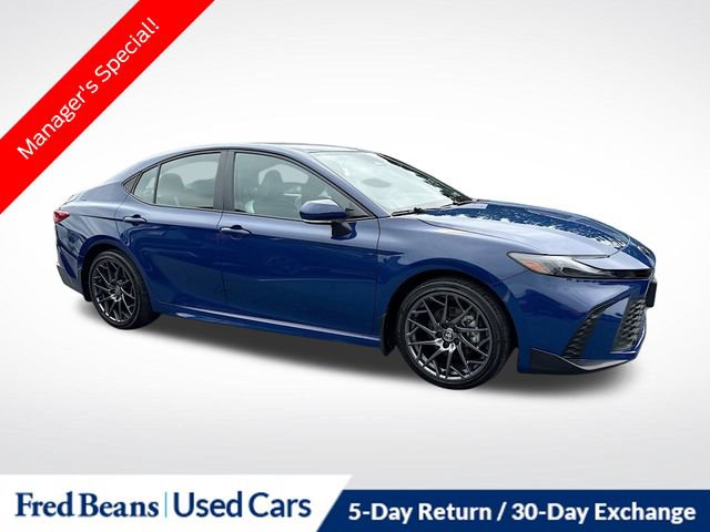 Used 2025 Toyota Camry SE w/ Convenience Package