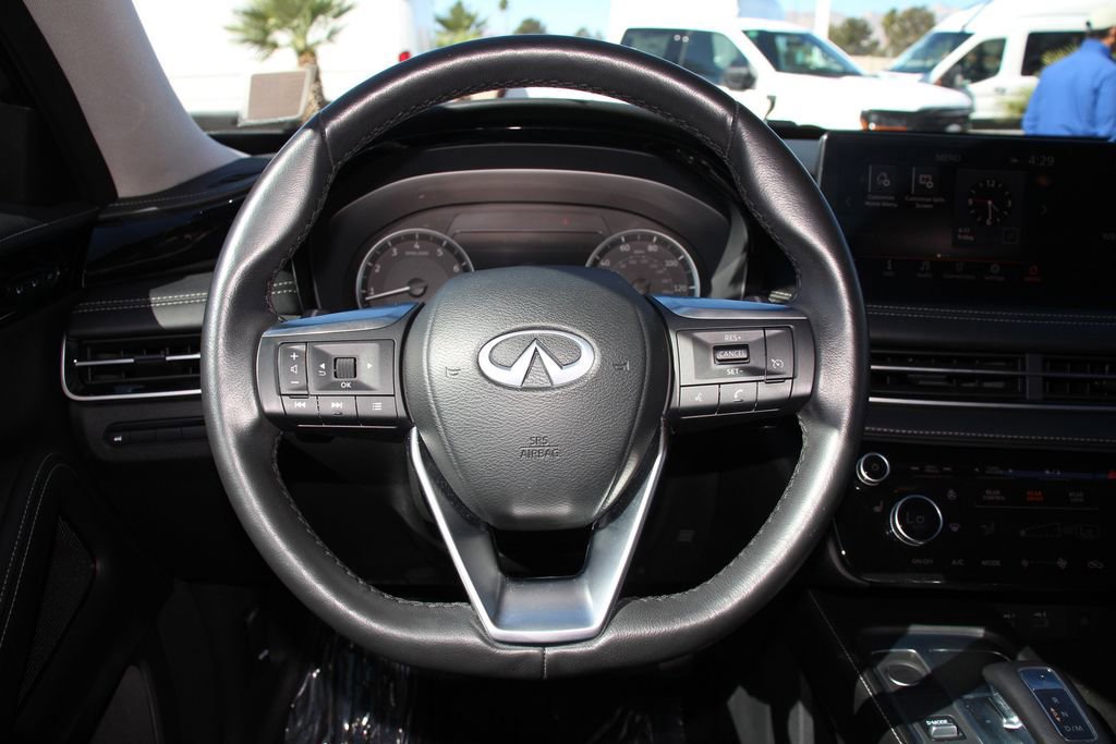 Used 2023 INFINITI QX60 Pure image 14