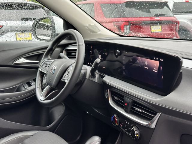 Used 2024 Buick Encore GX Preferred w/ Comfort Package FWD image 33