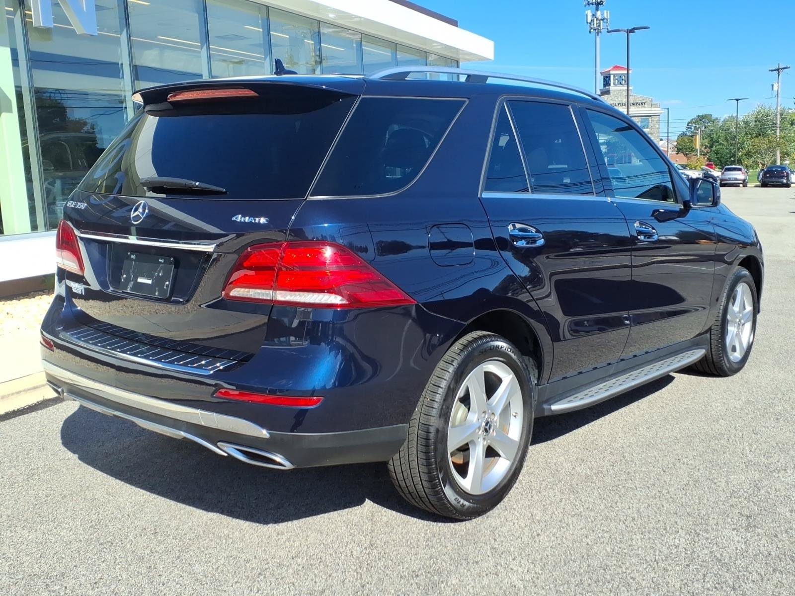 Used 2017 Mercedes-Benz GLE 350 4MATIC image 4