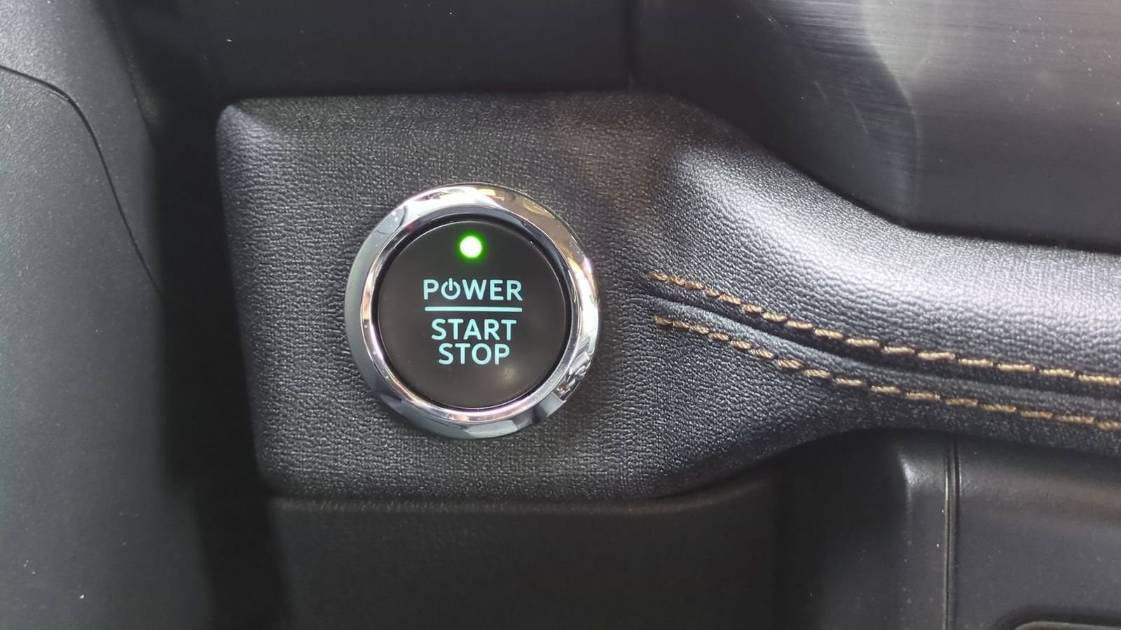 Certified 2022 Ford F150 Lightning Lariat image 27