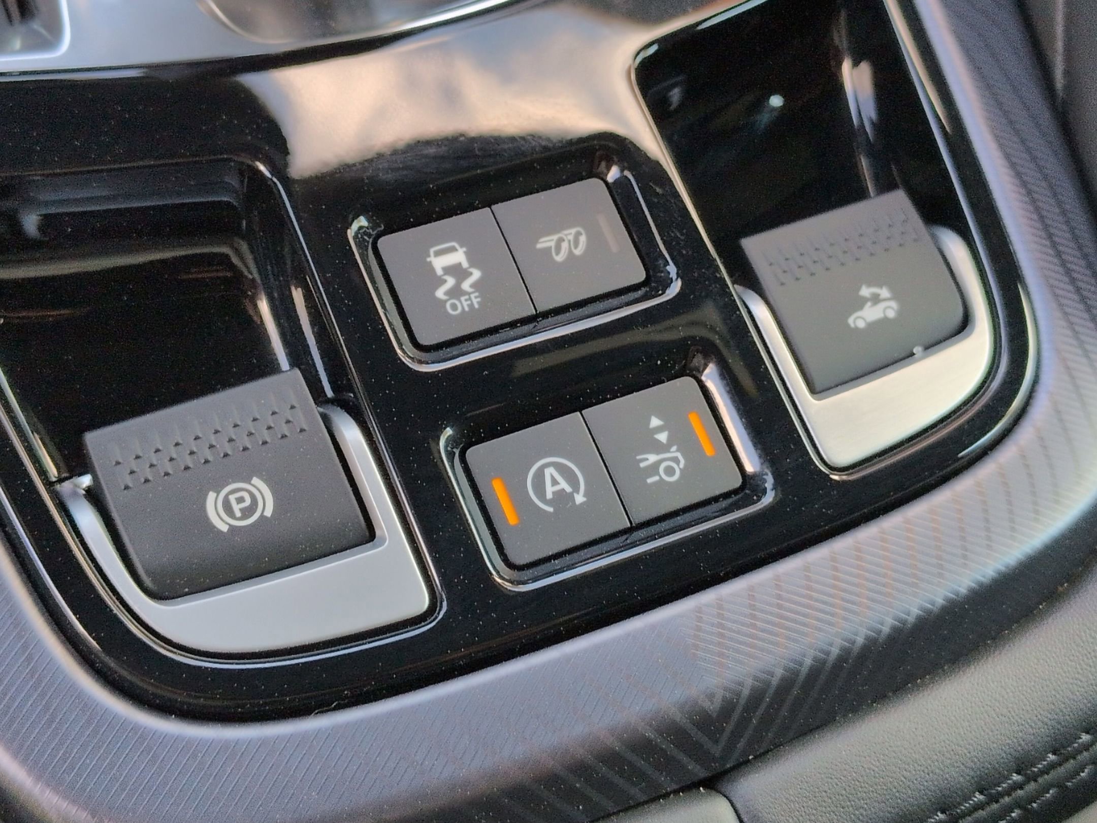 Used 2024 Jaguar F-TYPE R-Dynamic image 30