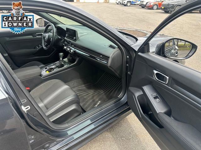 Used 2025 Honda Civic Sport image 14