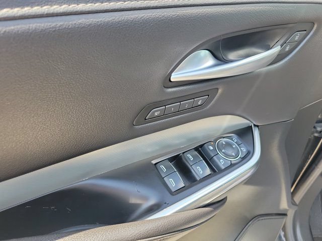 Used 2023 Cadillac XT4 Premium Luxury AWD/4WD image 23