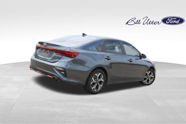 Used 2020 Kia Forte LXS FWD image 4