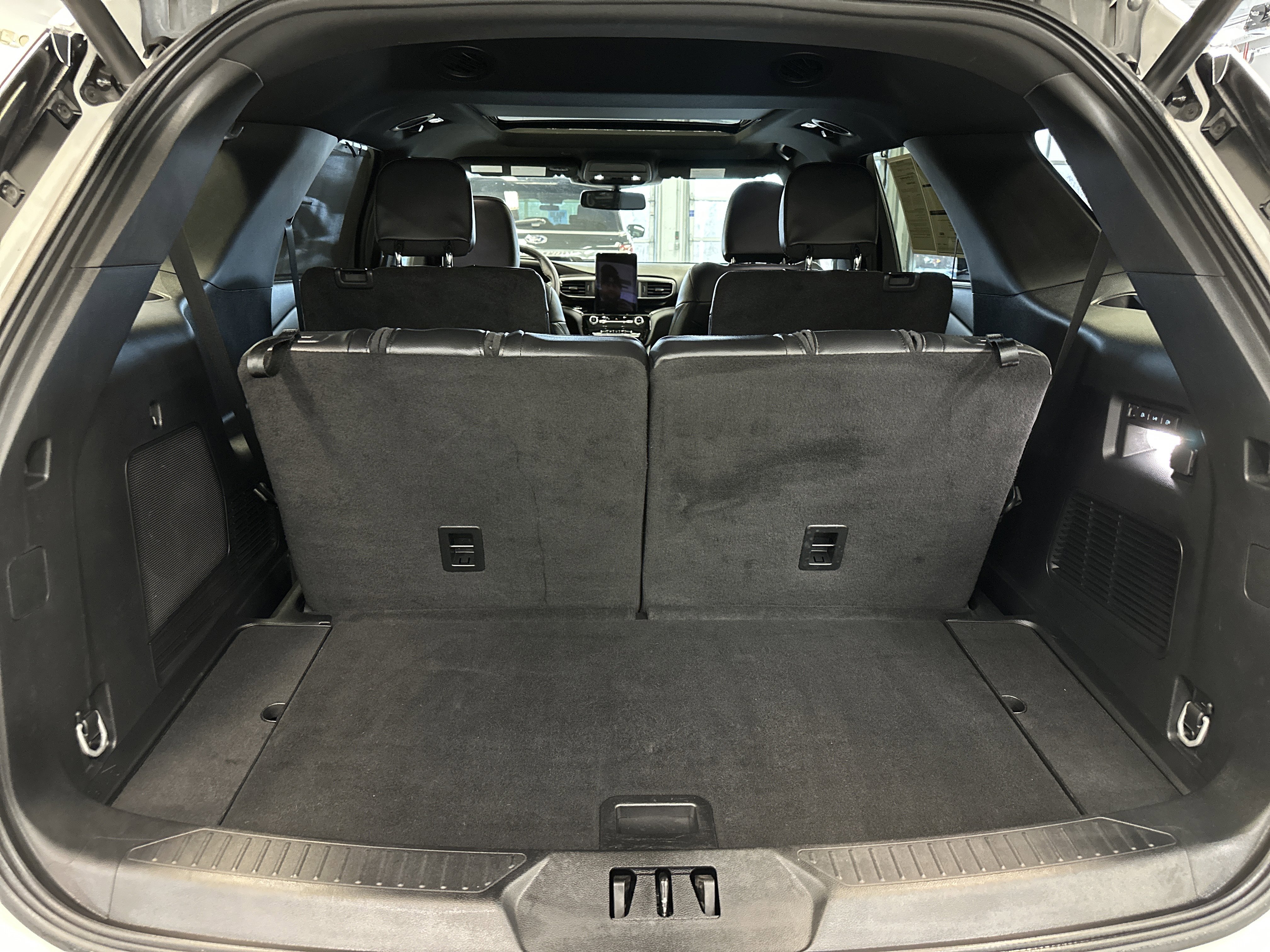 Certified 2023 Ford Explorer ST w/ Equipment Group 401A image 8