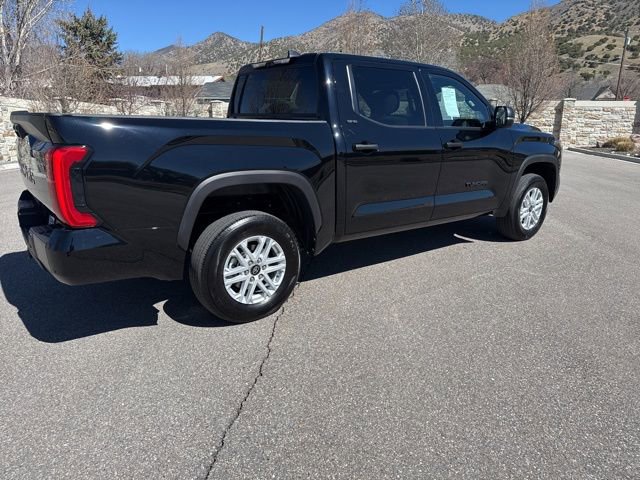 Used 2025 Toyota Tundra SR5 w/ SR5 Convenience Package AWD/4WD image 10
