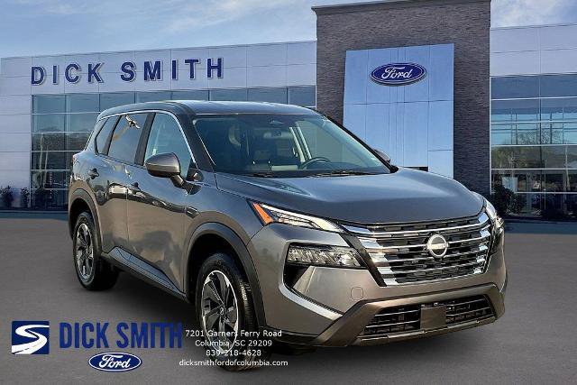 Used 2025 Nissan Rogue SV FWD image 3