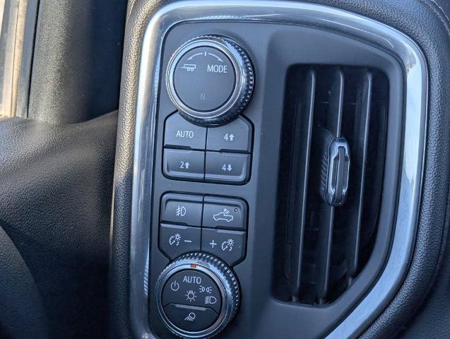 Used 2023 GMC Sierra 2500 Denali w/ Technology Package AWD/4WD image 13