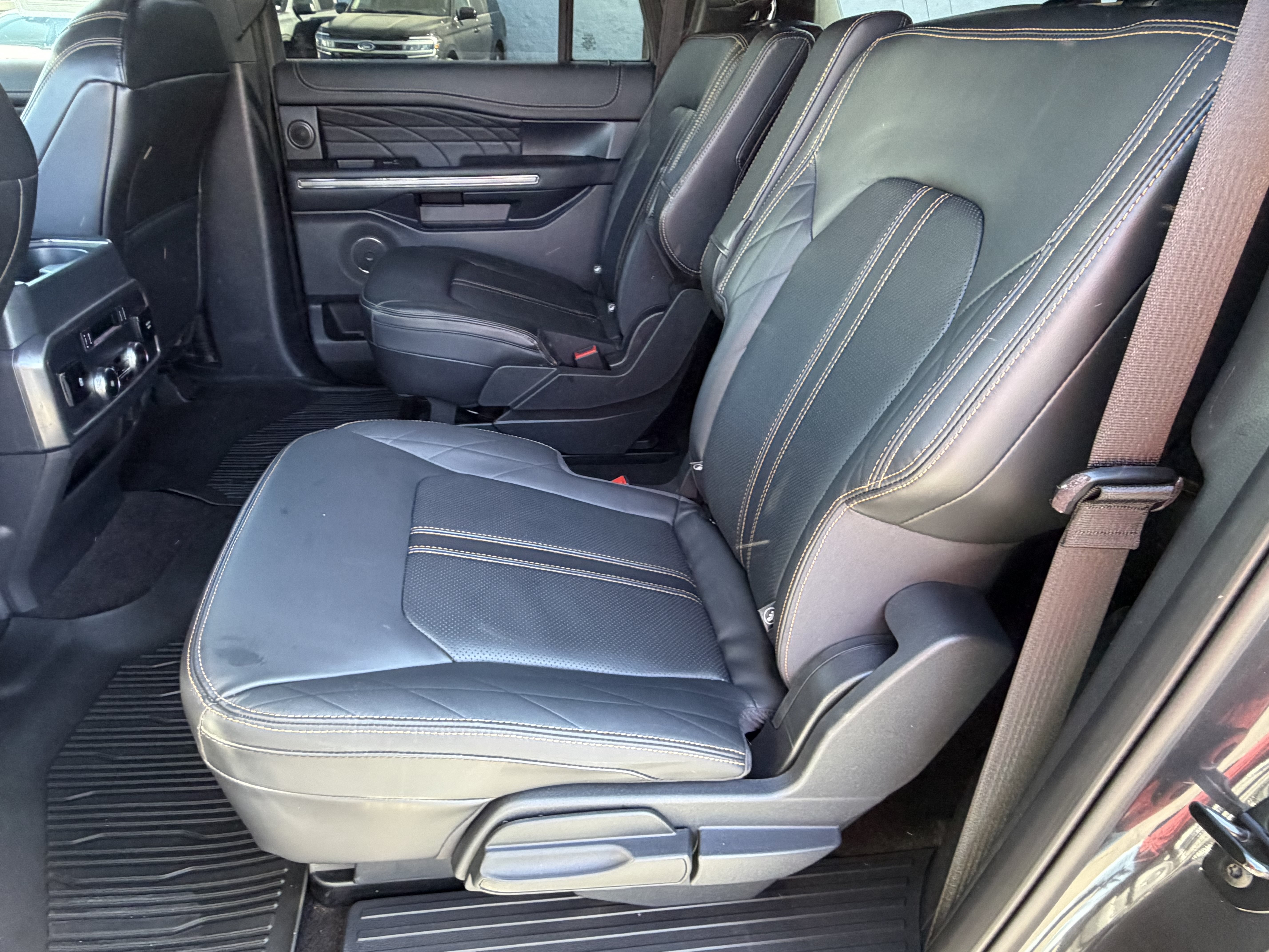 Certified 2023 Ford Expedition Max Platinum AWD/4WD image 22