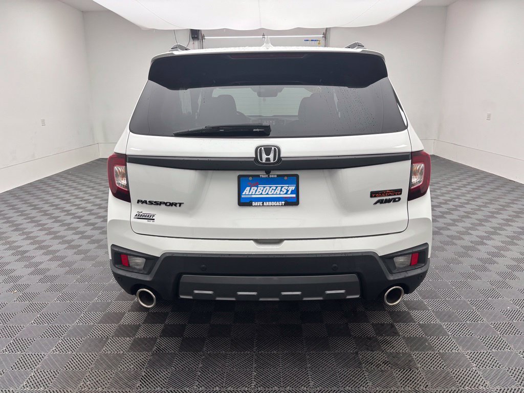 Used 2023 Honda Passport TrailSport image 9