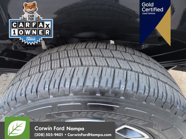 Certified 2024 Ford F350 Platinum w/ FX4 Off-Road Package AWD/4WD image 35