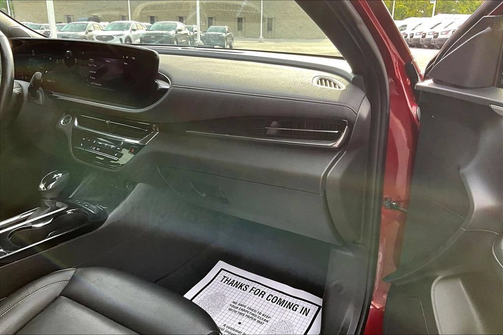 Used 2025 Buick Envista Avenir FWD image 15