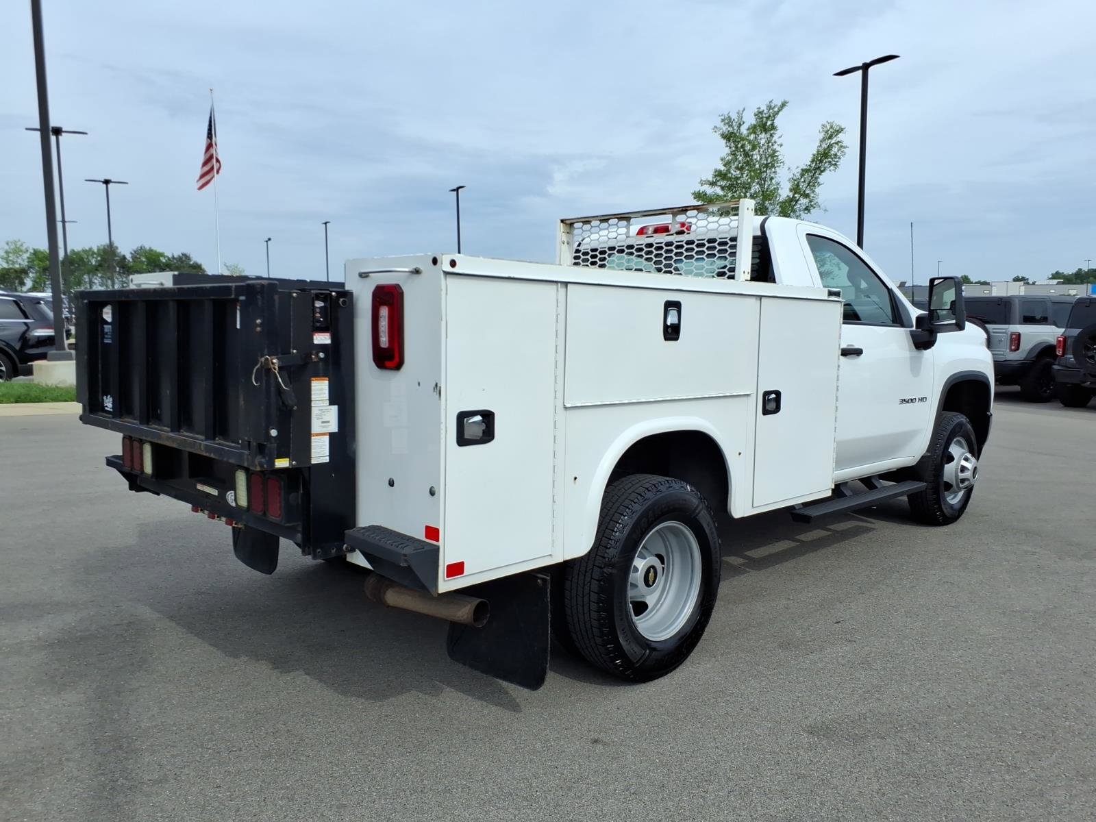 Used 2020 Chevrolet Silverado 3500 W/T w/ WT Fleet Convenience Package RWD image 3