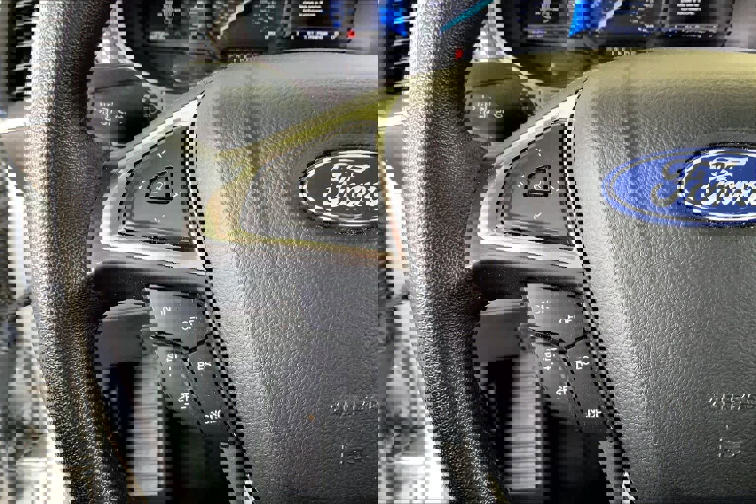 Certified 2022 Ford Edge Titanium image 24