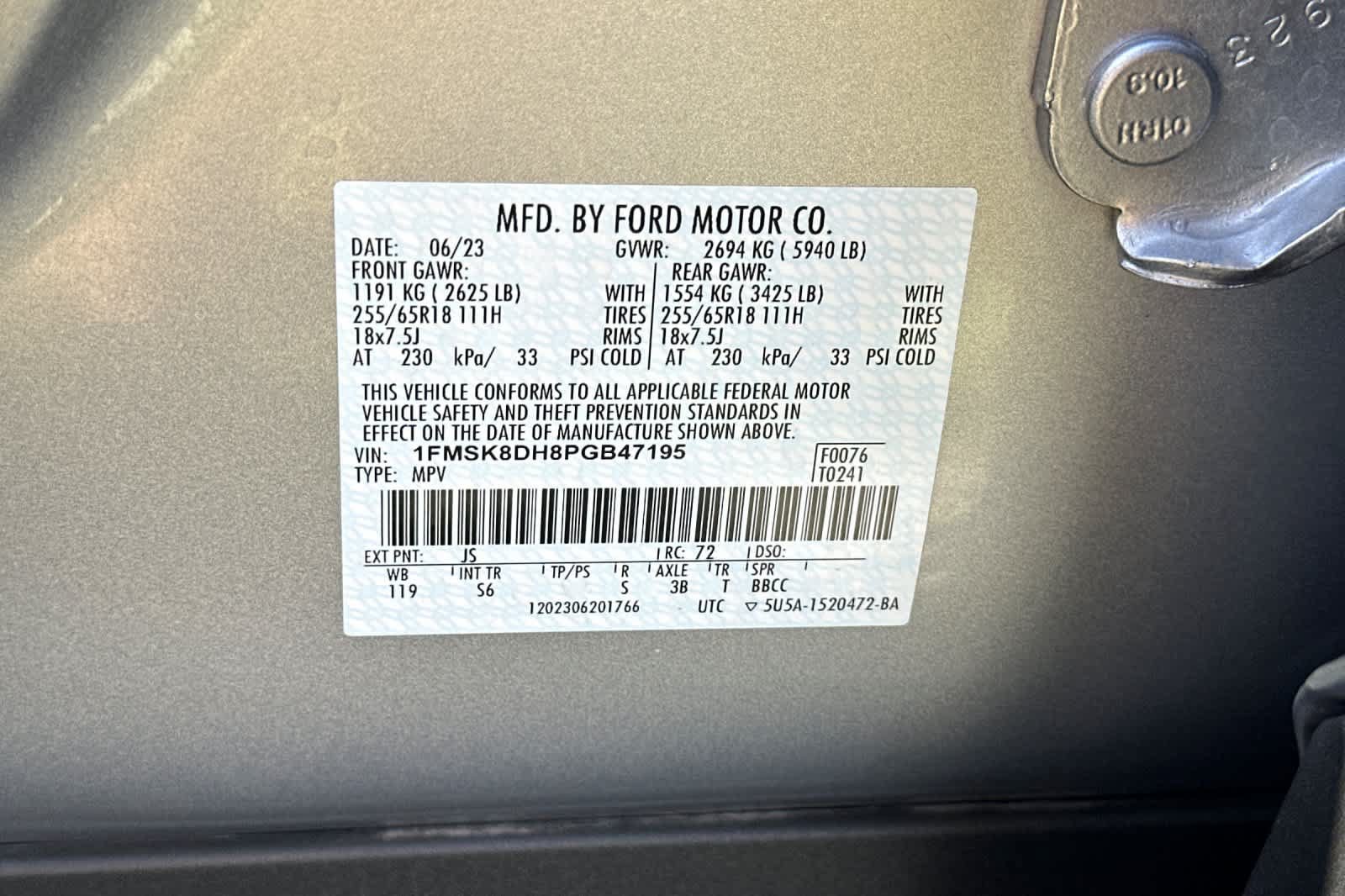 Certified 2023 Ford Explorer XLT w/ Equipment Group 202A AWD/4WD image 29