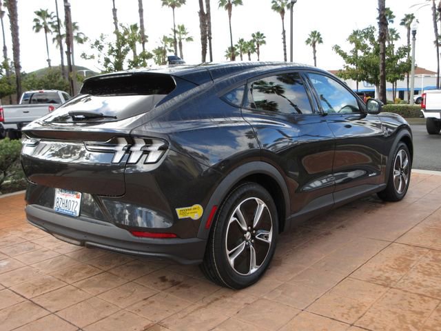 Certified 2021 Ford Mustang Mach-E Select w/ Comfort/Appearance Package image 4